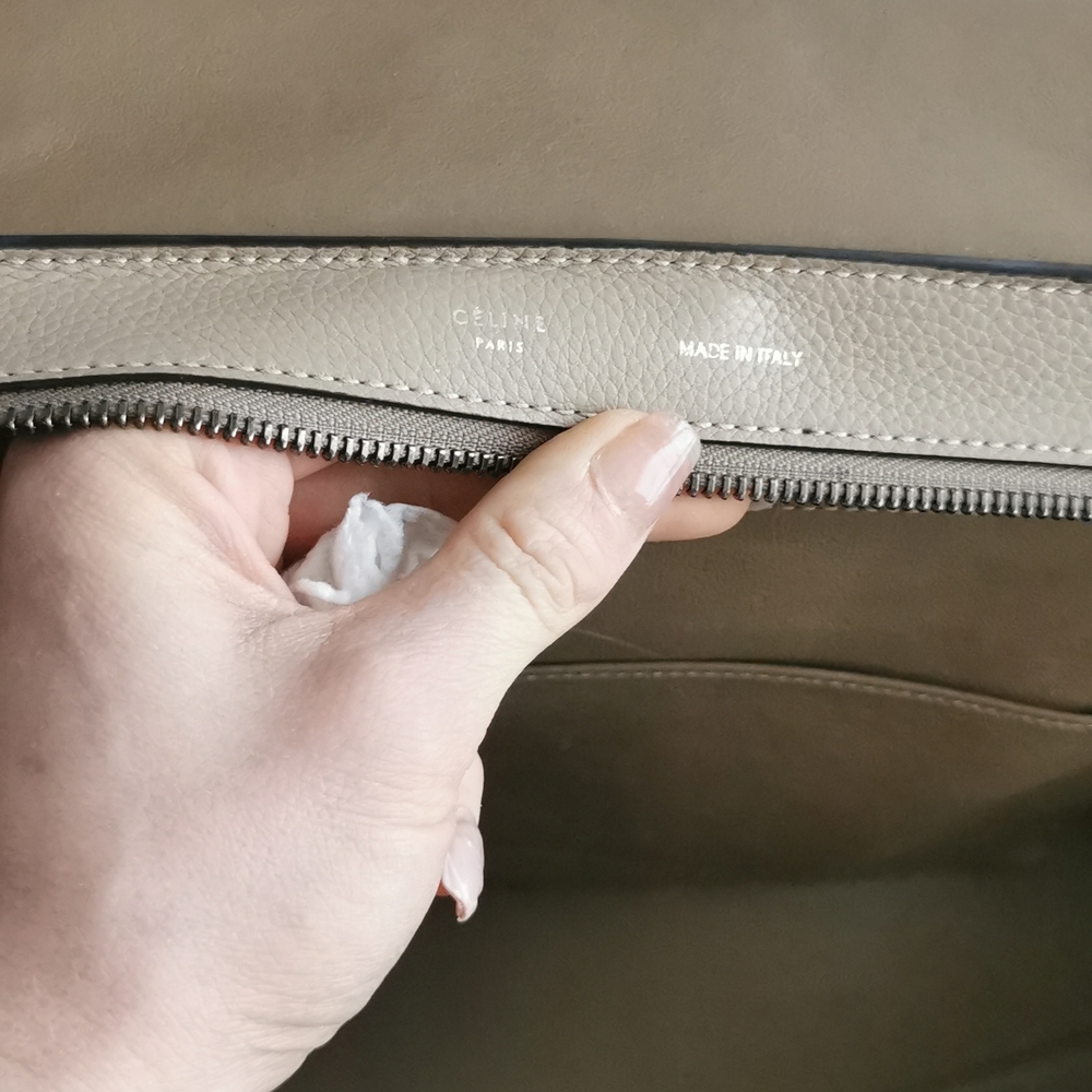 Rare Celine Trapeze Medium Bag - Picture 3 of 5